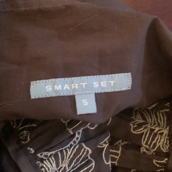 Brown skirt from Smart Set - Picture 2 of 3